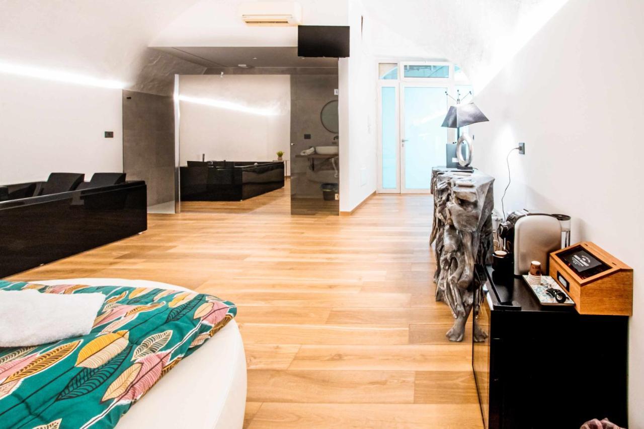 Basilica Suite Bari Bagian luar foto